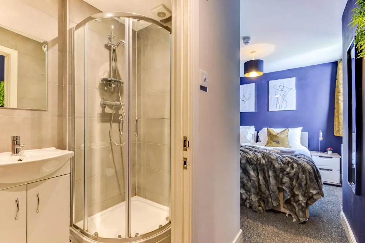 Apartment 2 Bedroom Cosy Apartment, Powis Square - Brighton